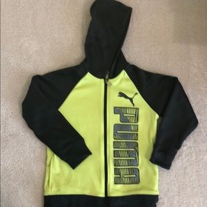 Small puma hoodie zip up.